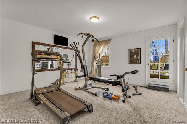 38383 Saddle Lane, Clinton Township, MI 48036