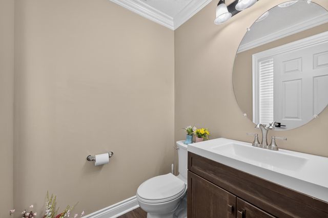 8049 Beechwood Boulevard, Dexter, MI 48130
