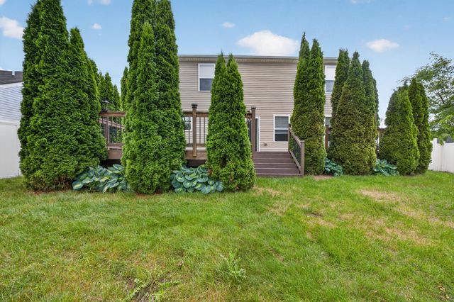 8049 Beechwood Boulevard, Dexter, MI 48130