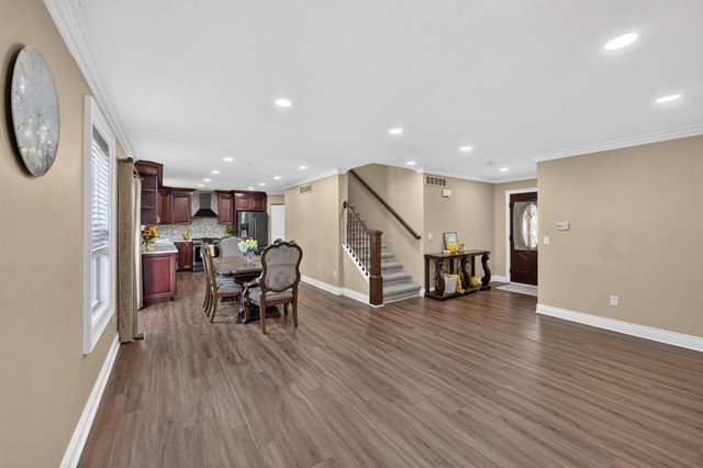 8049 Beechwood Boulevard, Dexter, MI 48130