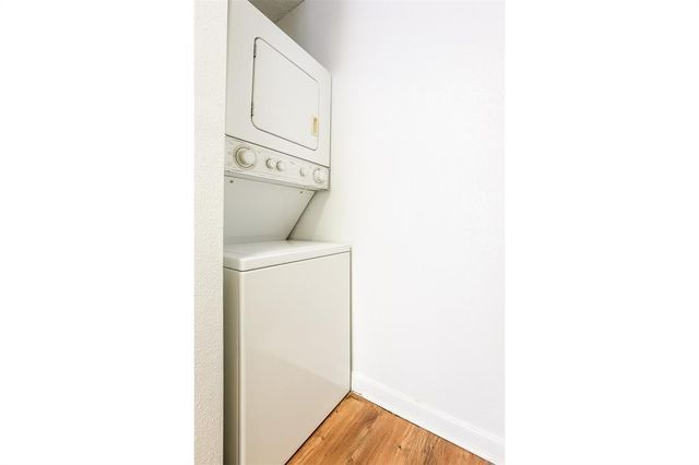 912 W 22nd ST 208, Austin, TX 78705