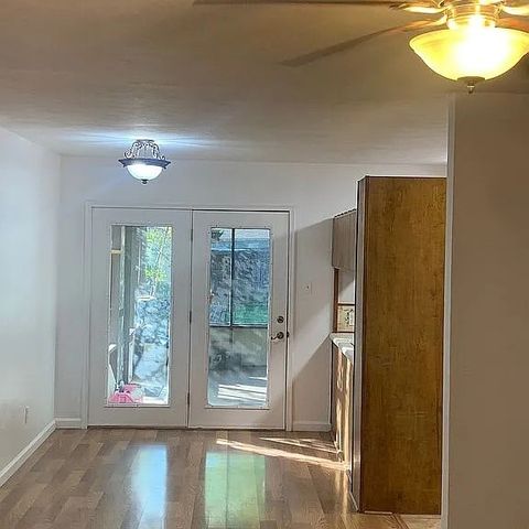 5921 Maiden Lane, Fort Worth, TX 76131