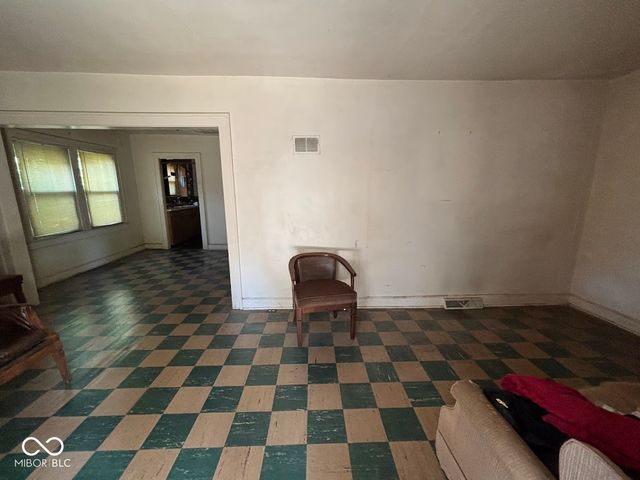 1340 W 32nd Street, Indianapolis, IN 46208