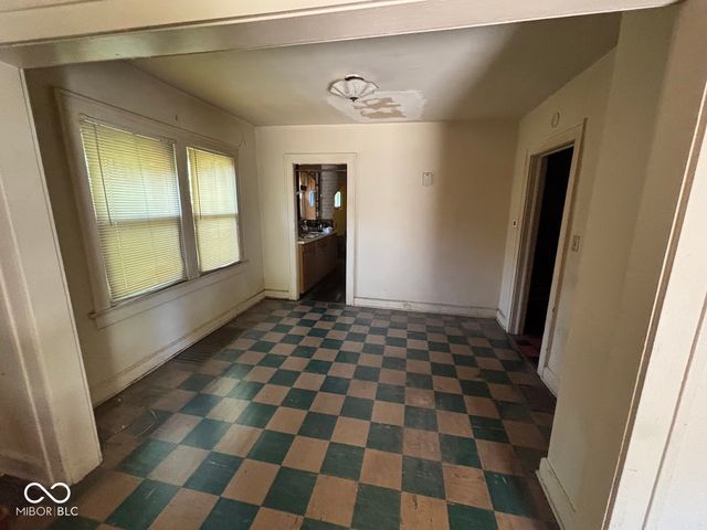 1340 W 32nd Street, Indianapolis, IN 46208