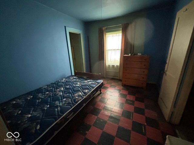 1340 W 32nd Street, Indianapolis, IN 46208