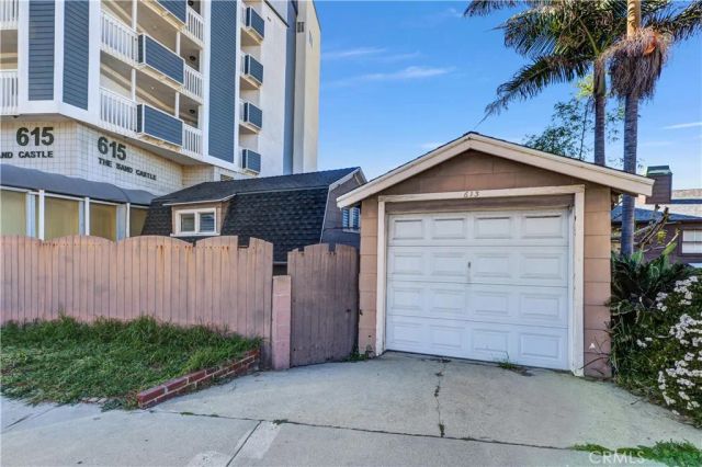 613 Esplanade, Redondo Beach, CA 90277