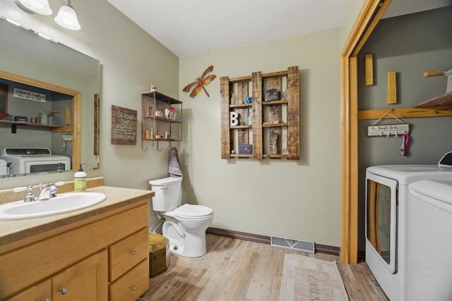 1300 ALPINE DRIVE, Green Bay, WI 54311