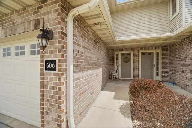 1300 ALPINE DRIVE, Green Bay, WI 54311