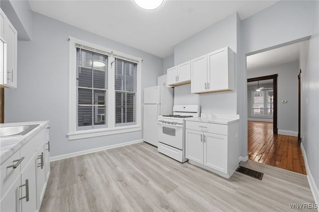 76 Anderson Place, Buffalo, NY 14222