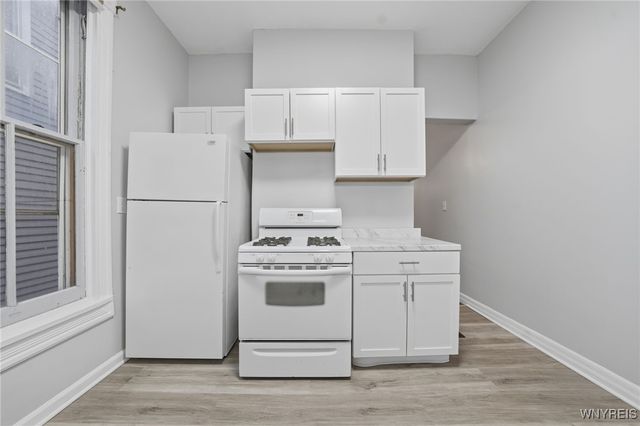 76 Anderson Place, Buffalo, NY 14222