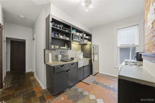 76 Anderson Place, Buffalo, NY 14222