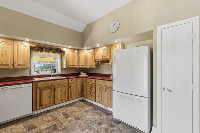 4118 85th Avenue W, Milan, IL 61264