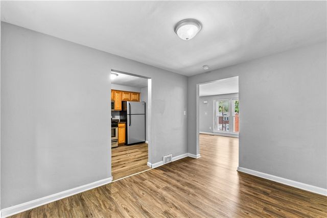 461-463 Idlewood Rd, Penn Hills, PA 15235