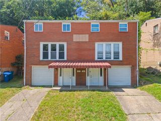461-463 Idlewood Rd, Penn Hills, PA 15235