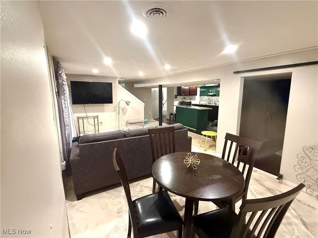 1040 E 177th Street, Cleveland, OH 44119