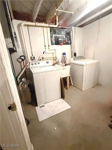 1040 E 177th Street, Cleveland, OH 44119