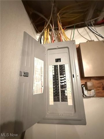 1040 E 177th Street, Cleveland, OH 44119