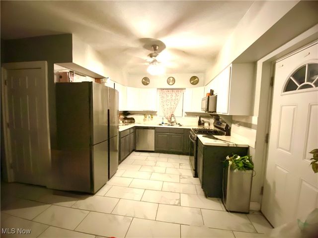 1040 E 177th Street, Cleveland, OH 44119