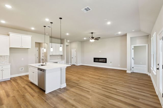 4557 Lyre Leaf Drive, Fort Worth, TX 76036