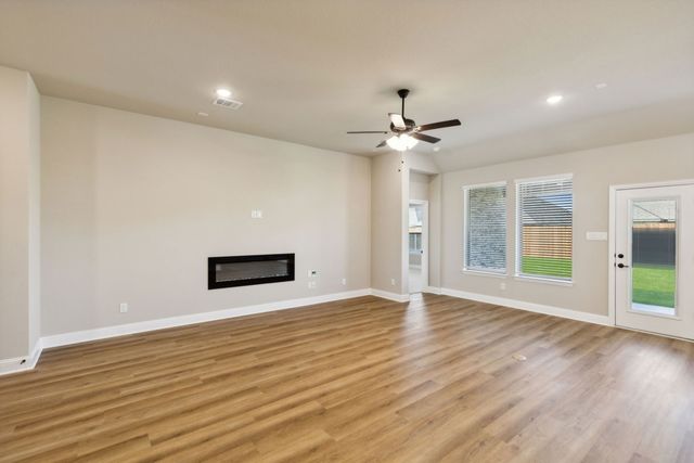 4557 Lyre Leaf Drive, Fort Worth, TX 76036