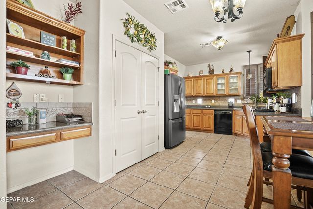 3412 TIERRA CECIL Place, El Paso, TX 79938