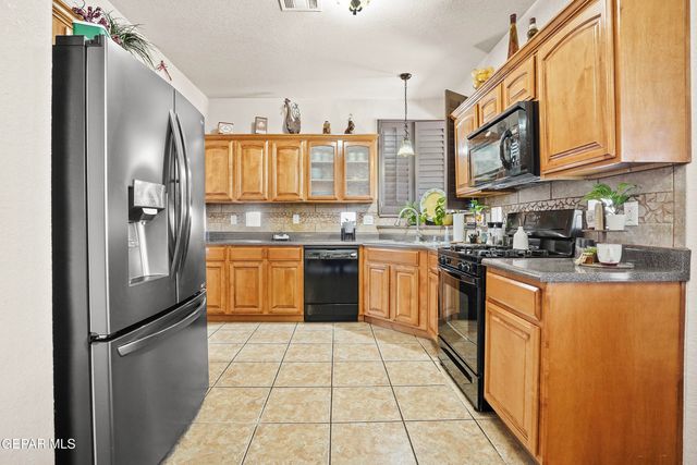 3412 TIERRA CECIL Place, El Paso, TX 79938