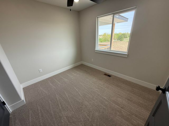 138 E Poplar Circle, Goddard, KS 67052