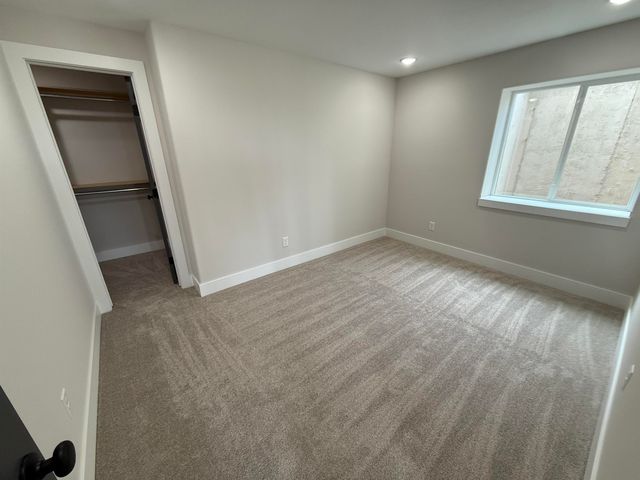 138 E Poplar Circle, Goddard, KS 67052