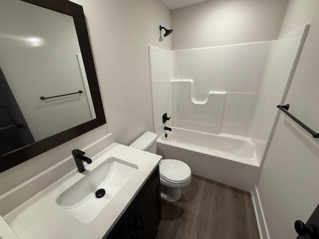 138 E Poplar Circle, Goddard, KS 67052