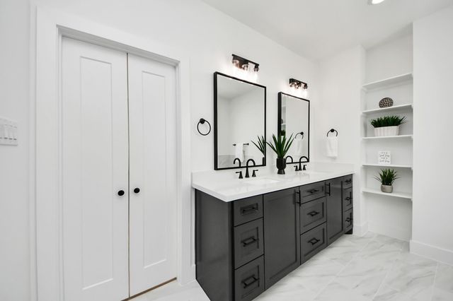719 Marcella Street A, Houston, TX 77091