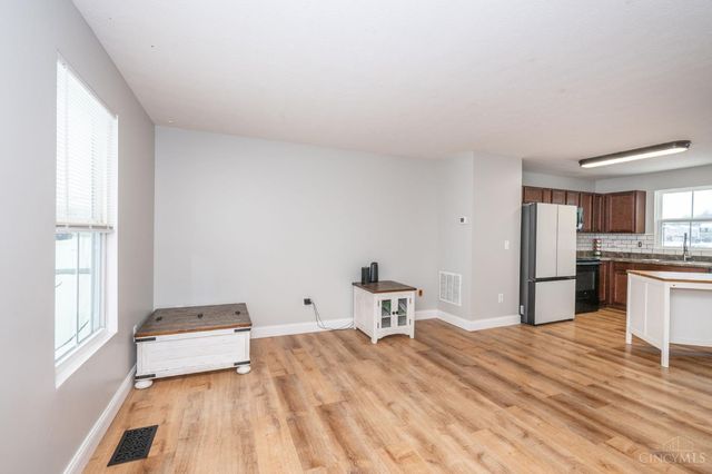 6300 Heatherwood Drive, Goshen Twp, OH 45140