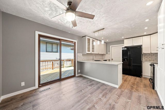 4523 S 58th Street, Lincoln, NE 68516