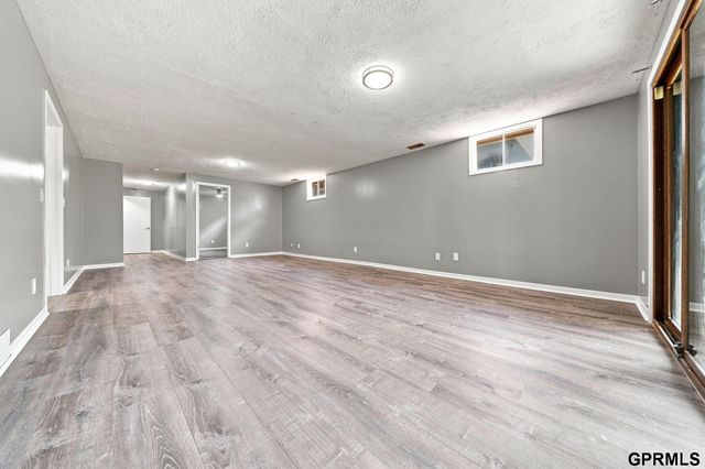 4523 S 58th Street, Lincoln, NE 68516