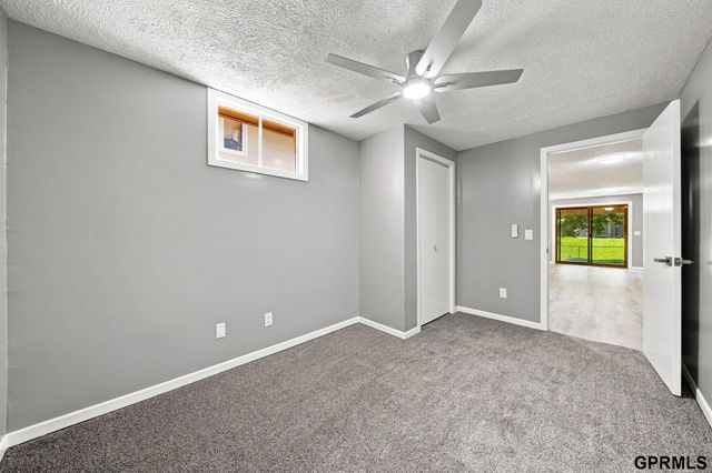 4523 S 58th Street, Lincoln, NE 68516