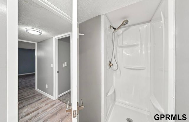 4523 S 58th Street, Lincoln, NE 68516