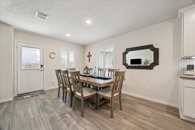 3513 Ballena Way, Dickinson, TX 77539