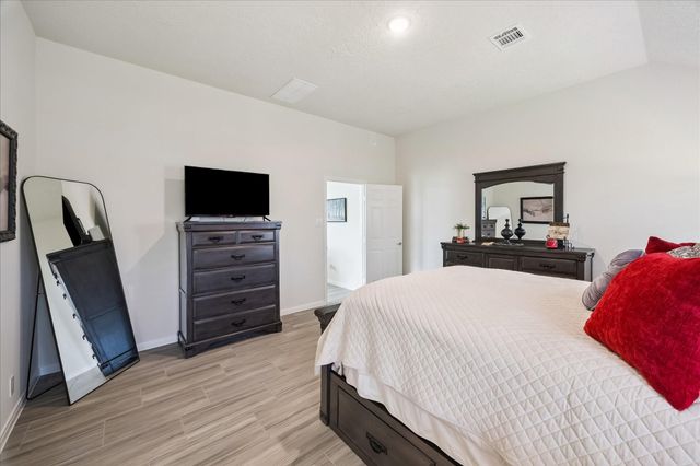 3513 Ballena Way, Dickinson, TX 77539