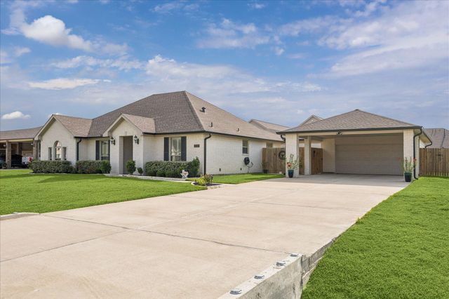 3513 Ballena Way, Dickinson, TX 77539