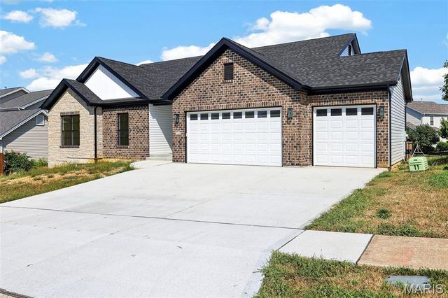 703 Vista Springs Court, Wentzville, MO 63385