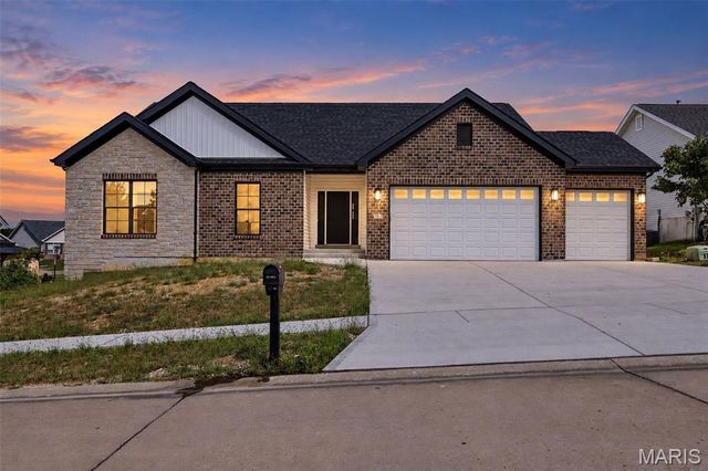 703 Vista Springs Court, Wentzville, MO 63385