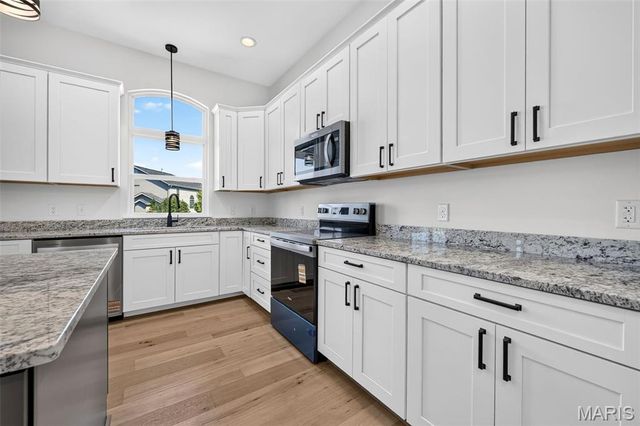 703 Vista Springs Court, Wentzville, MO 63385
