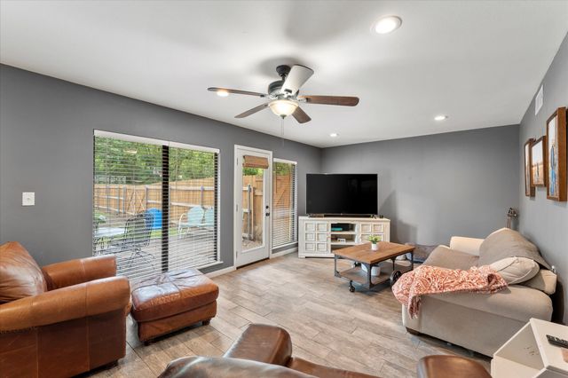 1101 Holly Hill Lane, Mt Pleasant, TX 75455