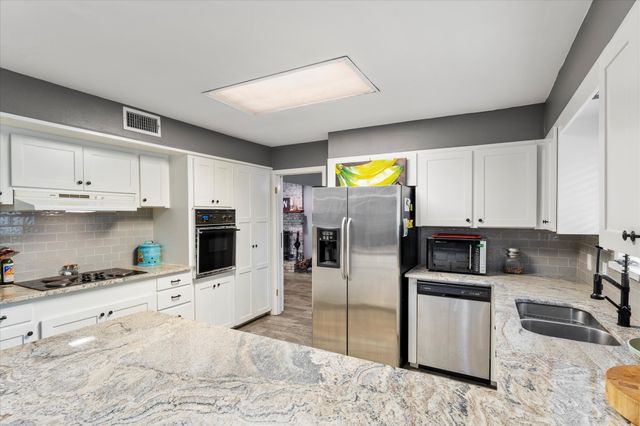 1101 Holly Hill Lane, Mt Pleasant, TX 75455