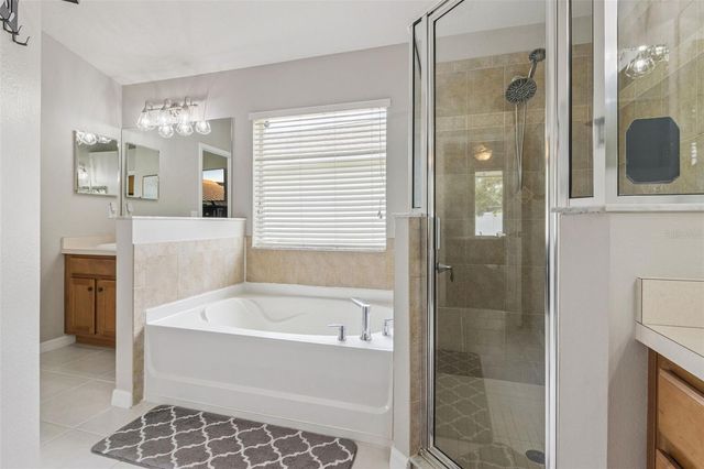 13933 CHALK HILL PLACE, Riverview, FL 33579