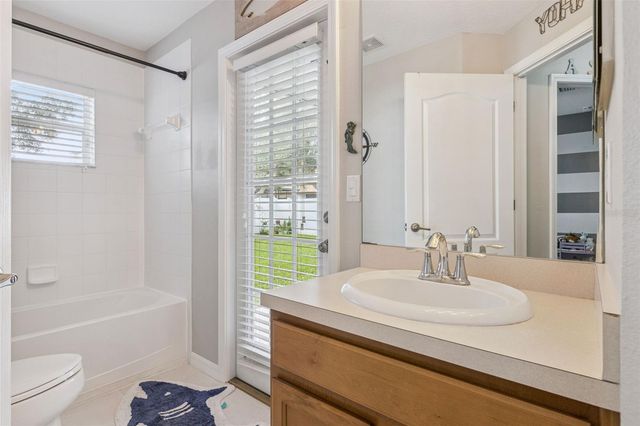 13933 CHALK HILL PLACE, Riverview, FL 33579