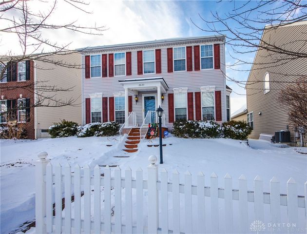 2633 Royal Gateway, Dayton, OH 45431