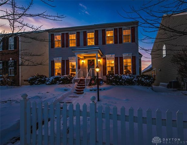 2633 Royal Gateway, Dayton, OH 45431