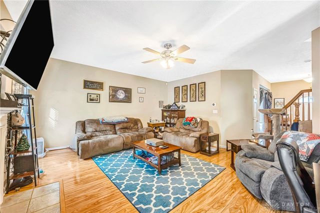 2633 Royal Gateway, Dayton, OH 45431