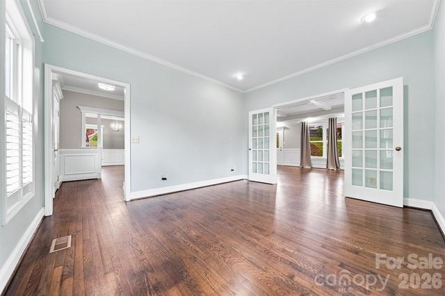 2941 8th Street Court NE, Hickory, NC 28601