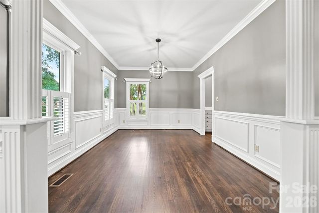 2941 8th Street Court NE, Hickory, NC 28601